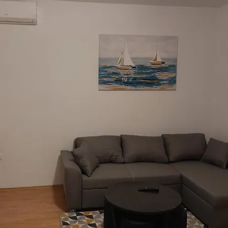 B&d Апартаменты *